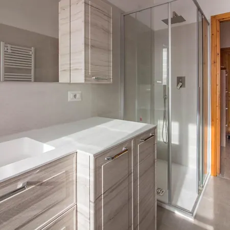 Apartment Guesthost - Oasis W Two Balconies! Olbia
